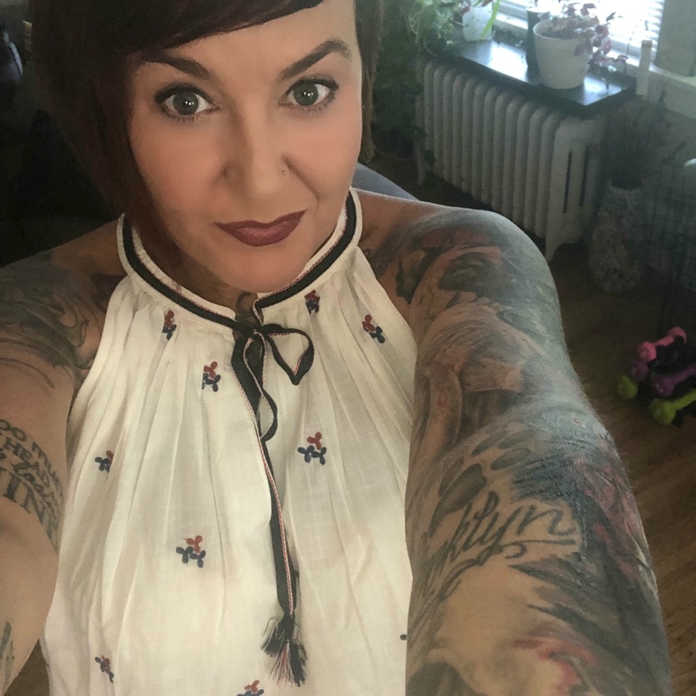 Meet your Posher, Kami